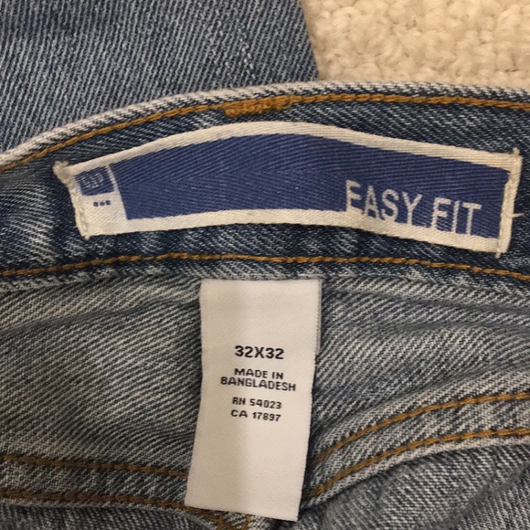 Jean - Picture 3 of 4